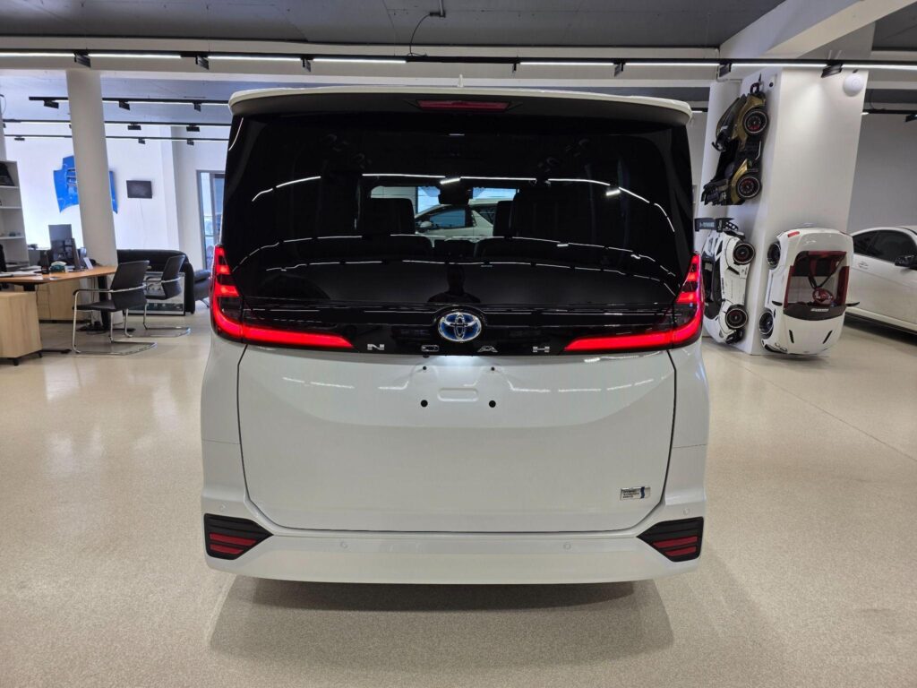 2023 Toyota Noah HYBRID S-Z ZWR90