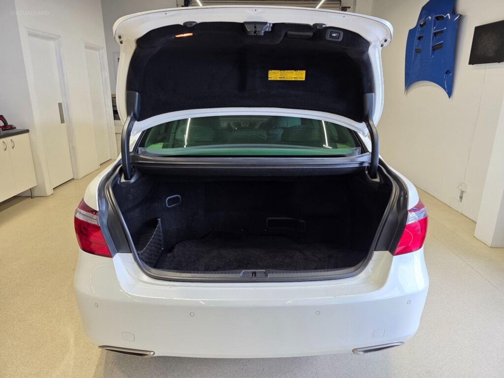 2007 LEXUS LS600 V8 Hybrid AWD UVF45