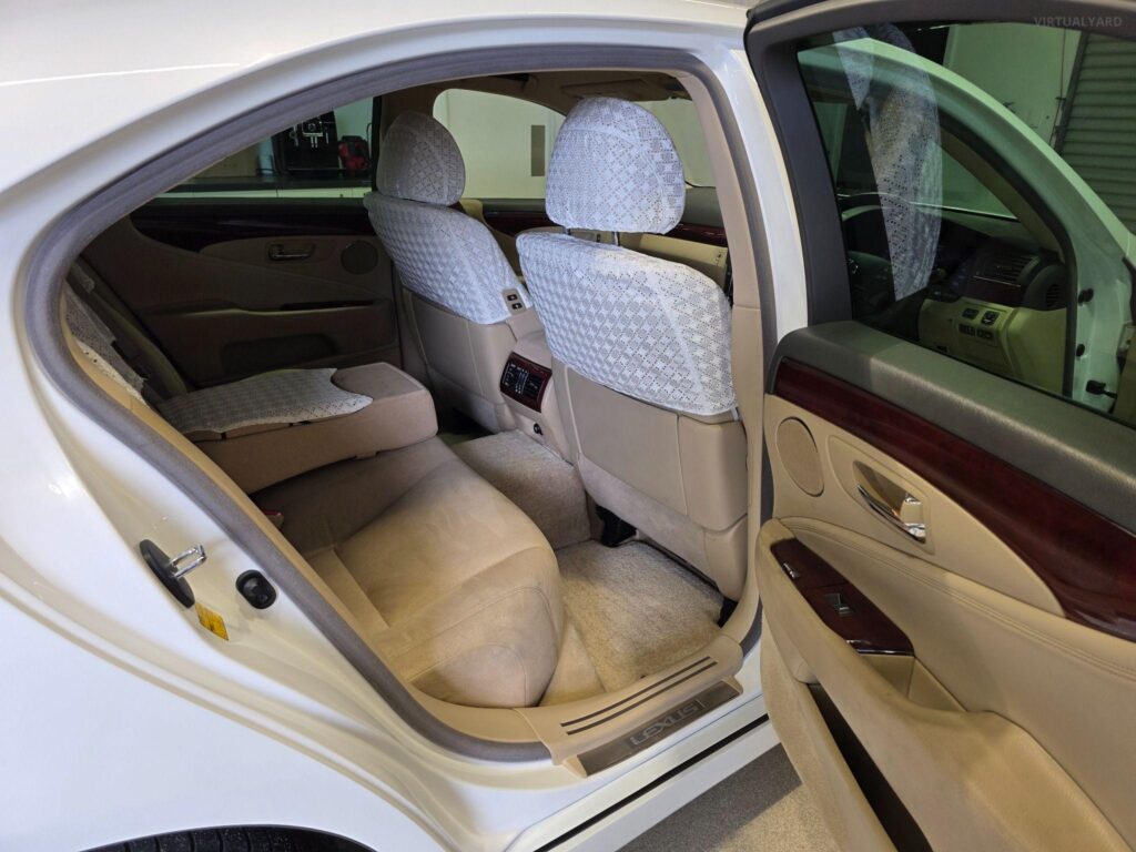 2007 LEXUS LS600 V8 Hybrid AWD UVF45