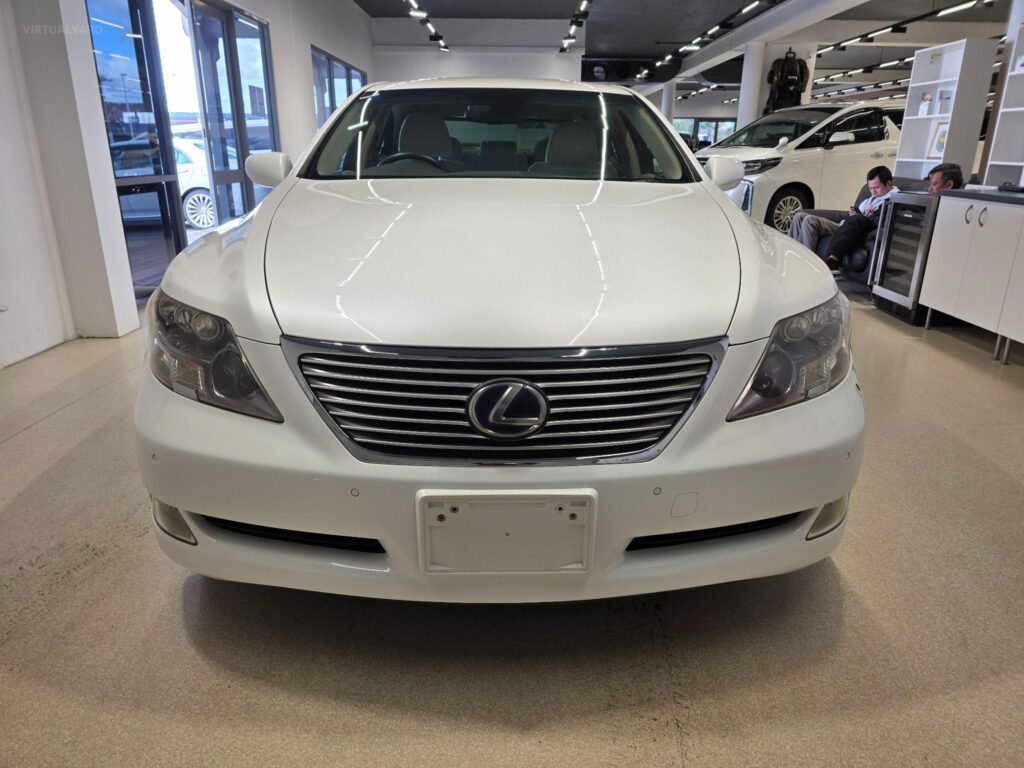 2007 LEXUS LS600 V8 Hybrid AWD UVF45