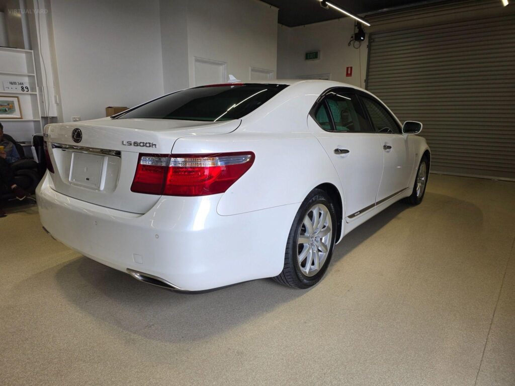 2007 LEXUS LS600 V8 Hybrid AWD UVF45
