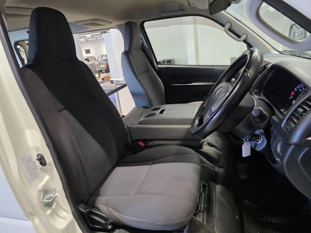 2020 TOYOTA HIACE DX GL GDH201