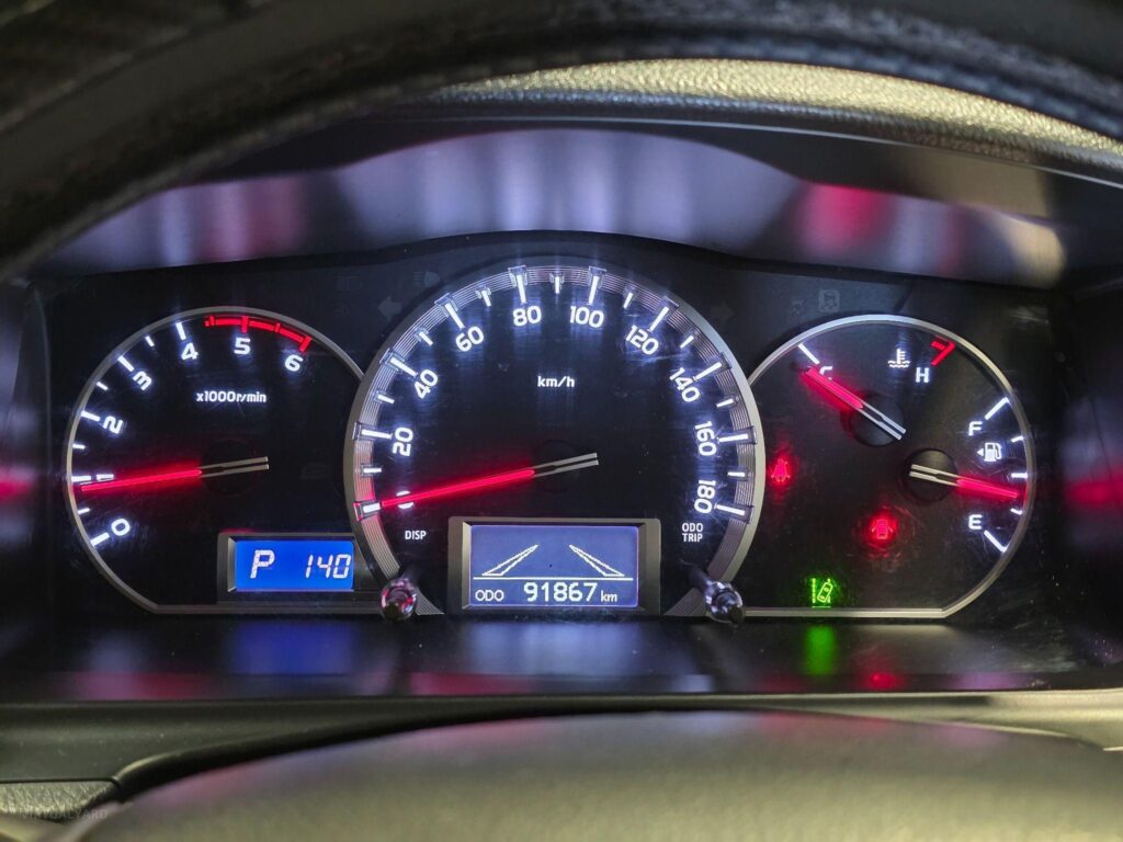 2020 TOYOTA HIACE DX GL GDH201