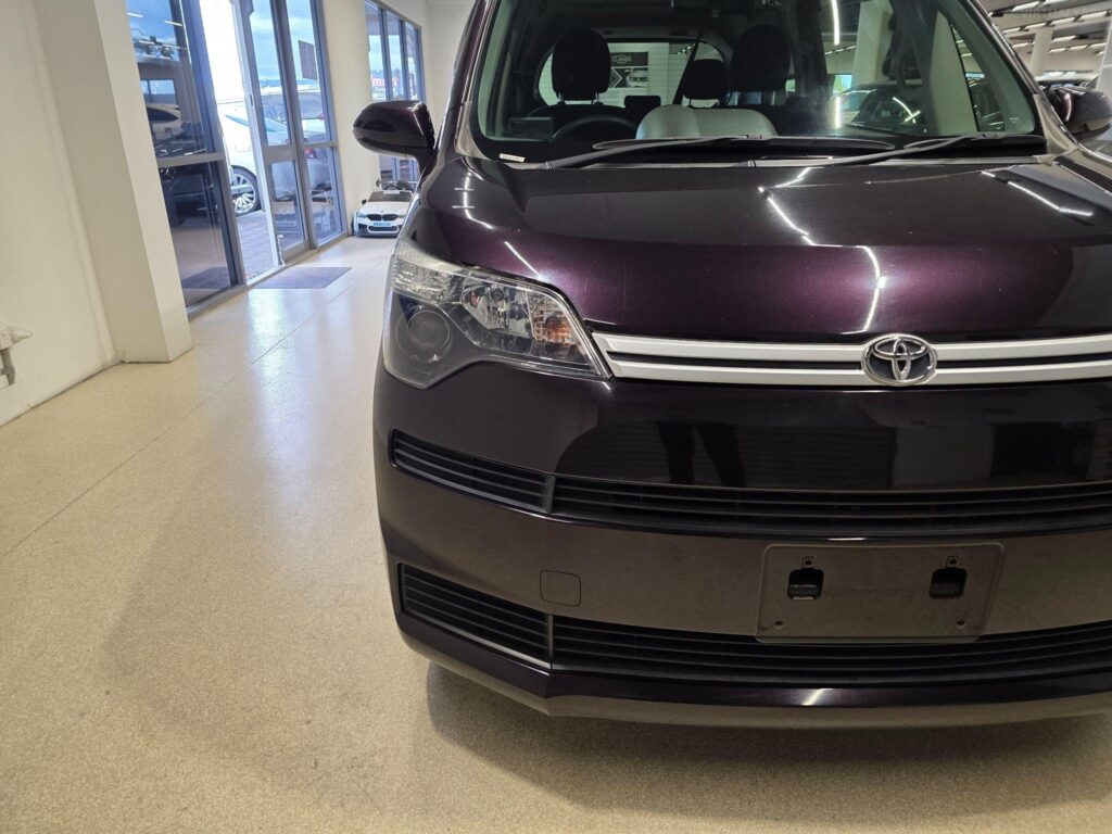 2016 Toyota Spade F