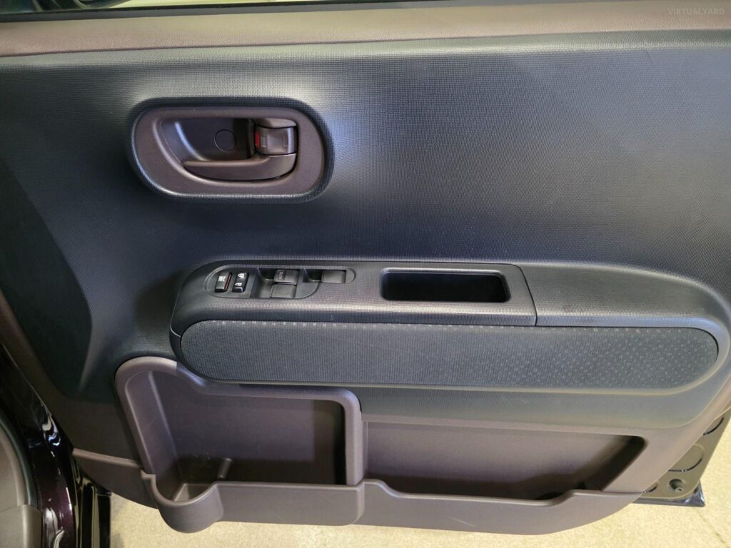 2016 Toyota Spade F