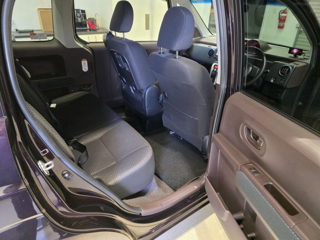 2016 Toyota Spade F