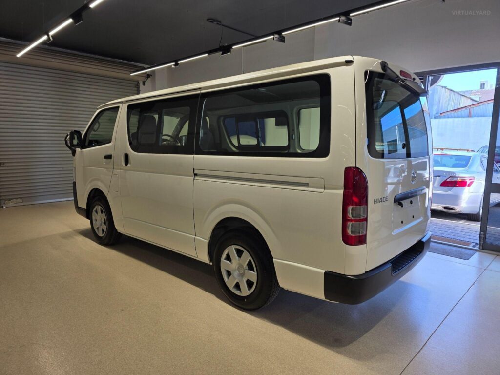 2023 TOYOTA HIACE DX LWB GDH201