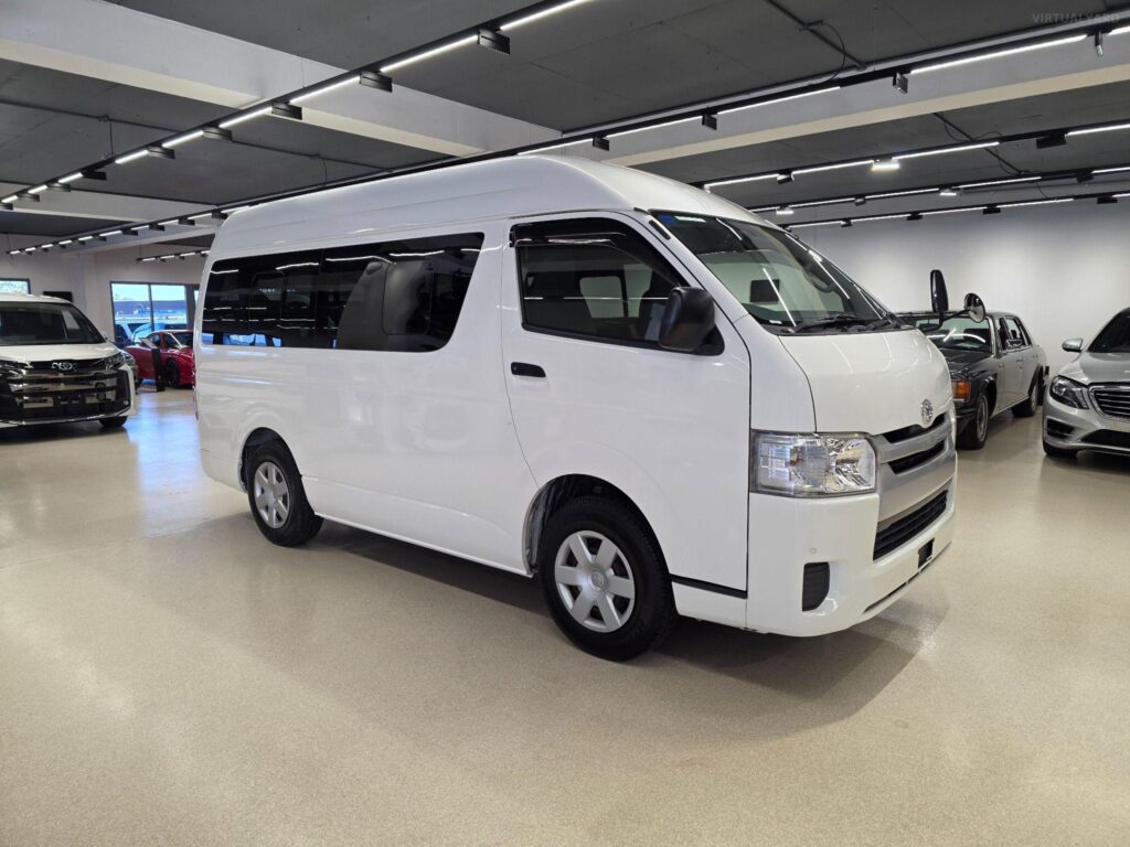 2017 TOYOTA HIACE Welcab TRH200