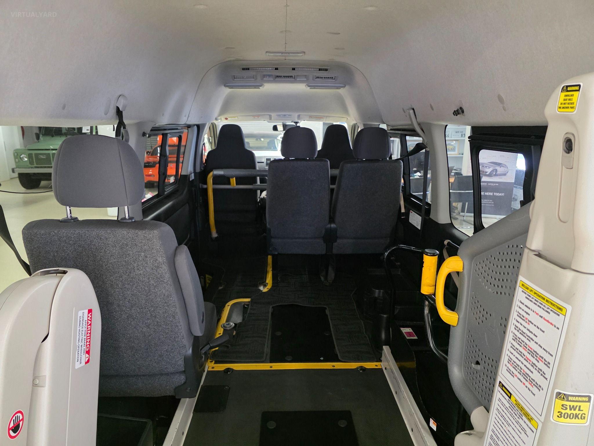 2017 TOYOTA HIACE Welcab TRH200