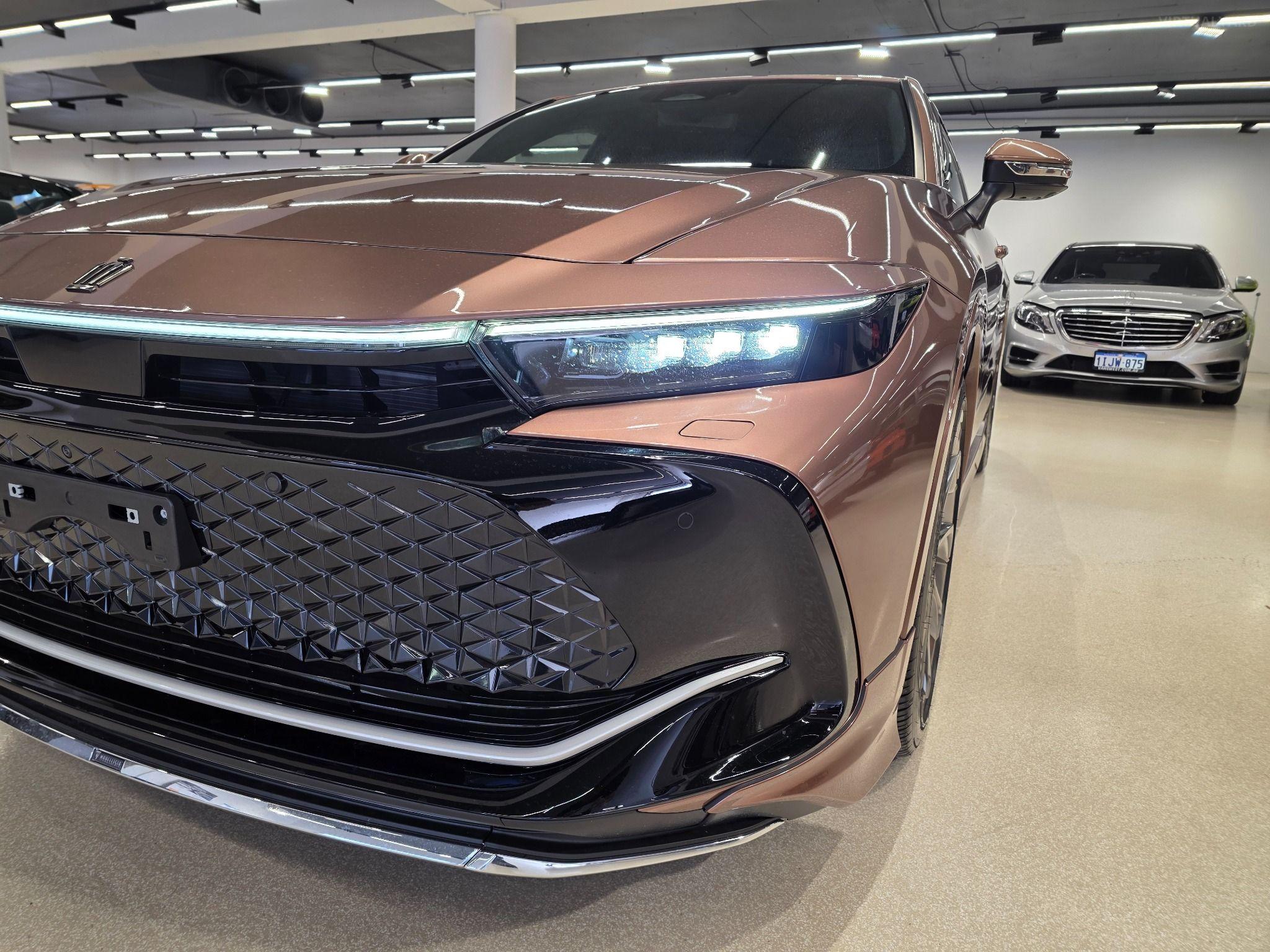 2023 TOYOTA CROWN CROSSOVER HYBRID AWD AZSH35