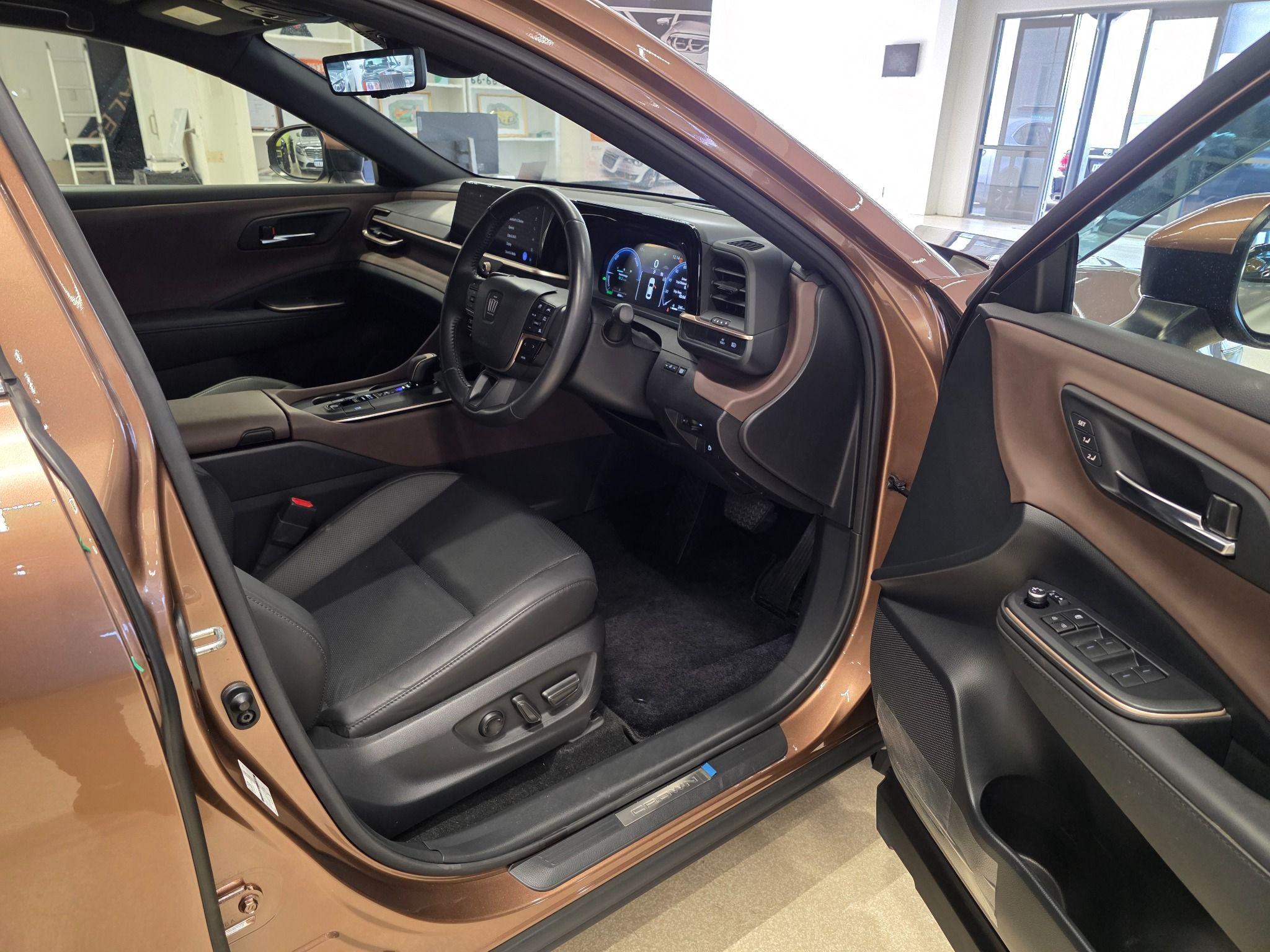 2023 TOYOTA CROWN CROSSOVER HYBRID AWD AZSH35