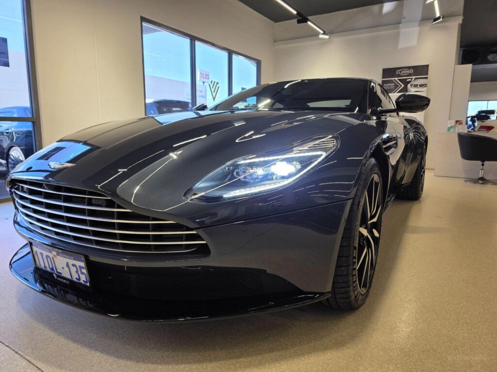 2017 ASTON MARTIN DB11 V12 TWIN TURBO LAUNCH EDITION MY17