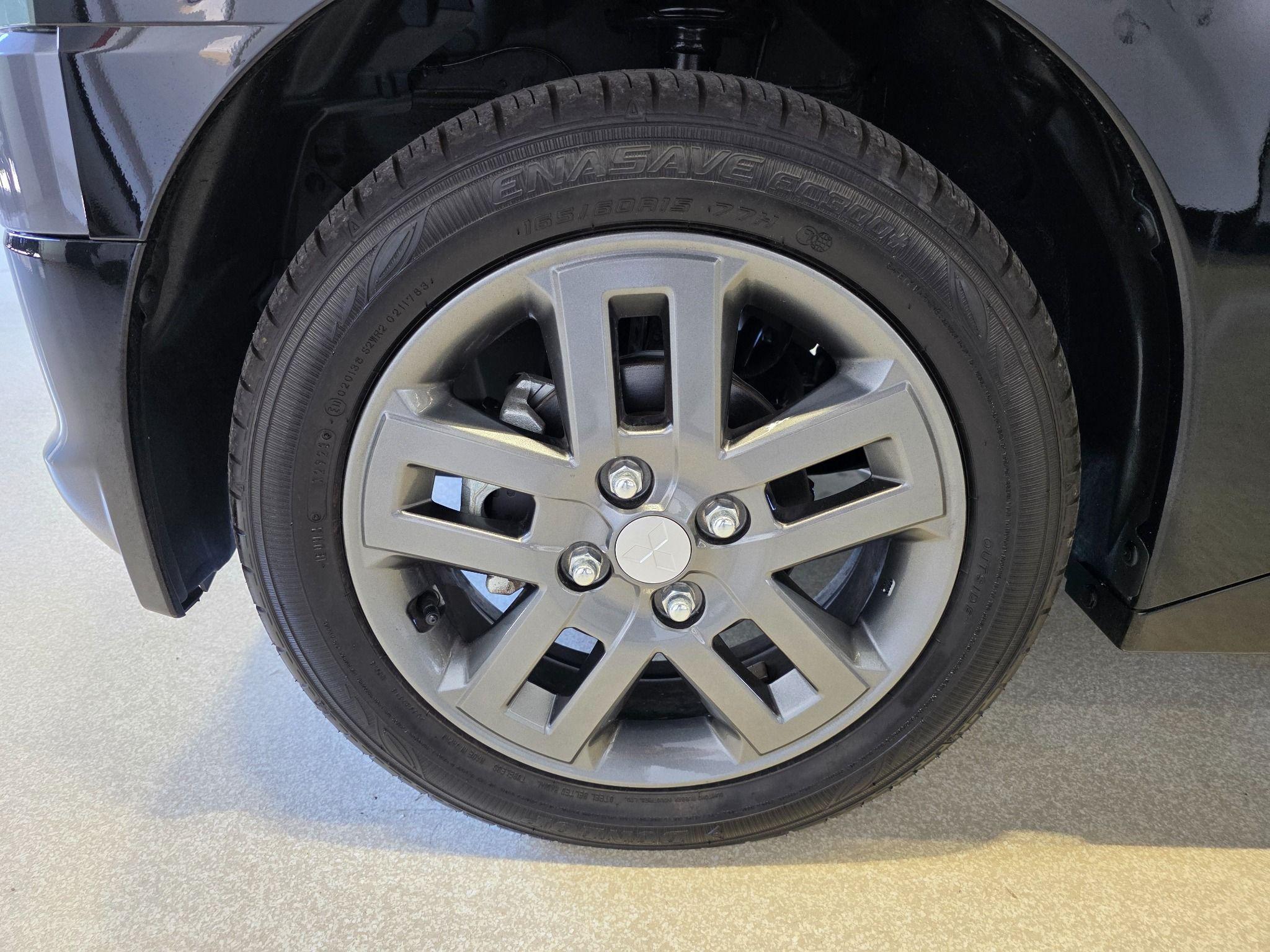 2023 Mitsubishi DELICA MINI Hybrid AWD