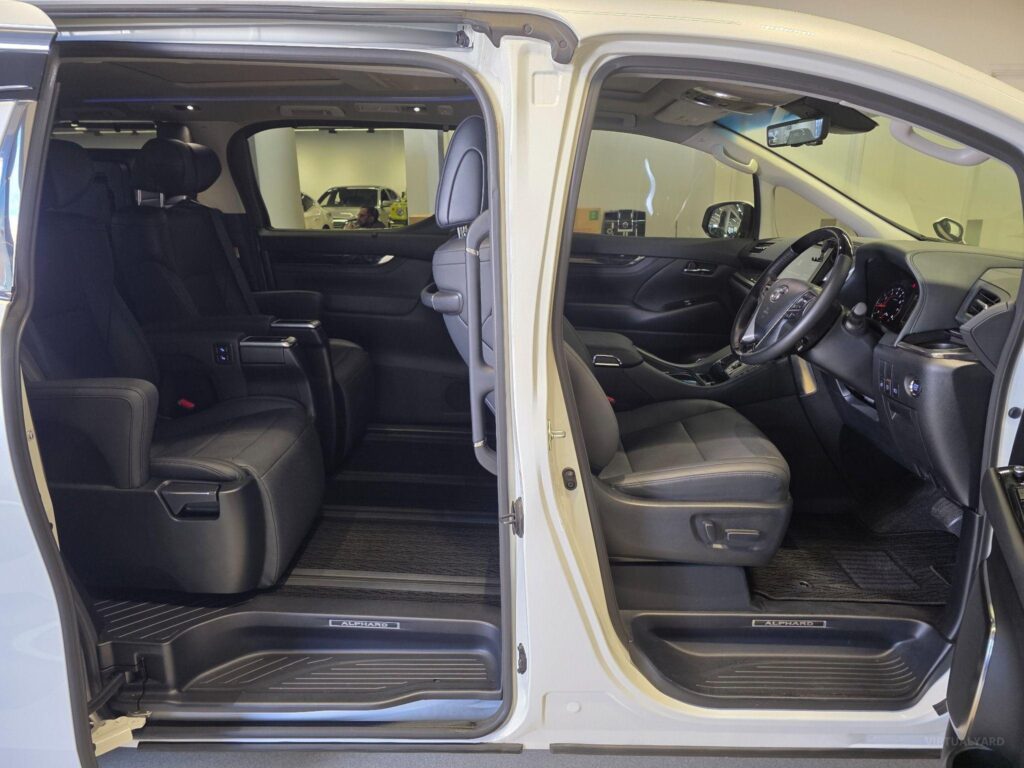2022 TOYOTA ALPHARD SC AGH30W