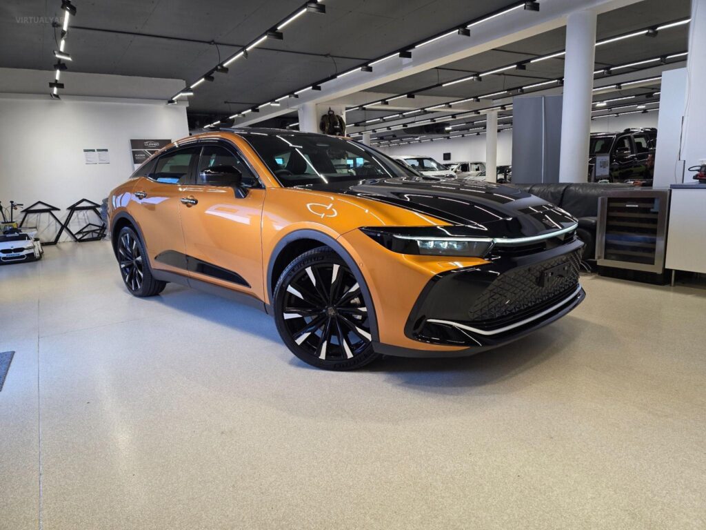 2022 TOYOTA CROWN CROSSOVER RS TURBO HYBRID TZSH35