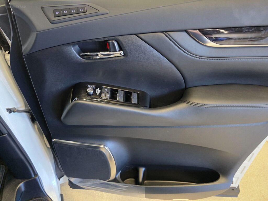 2023 Toyota Alphard 2.5 S C Package AGH30 ( Lexus LM Conversion)