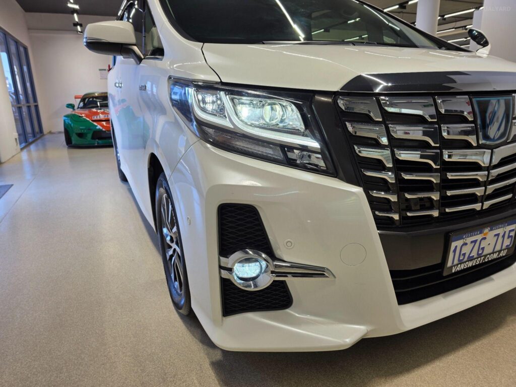 2015 TOYOTA ALPHARD HYBRID AWD