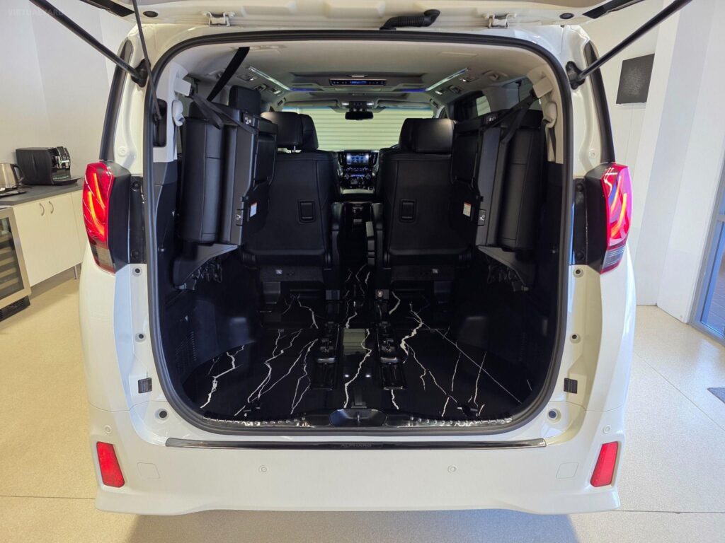 2015 TOYOTA ALPHARD HYBRID AWD