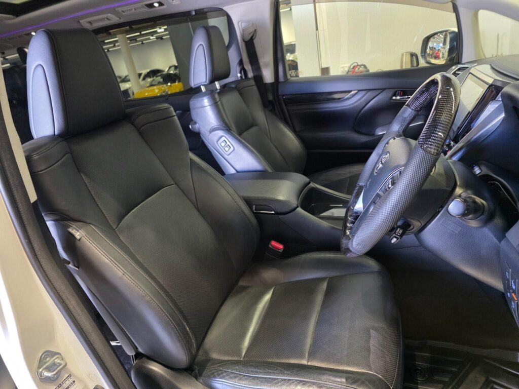 2015 TOYOTA ALPHARD HYBRID AWD