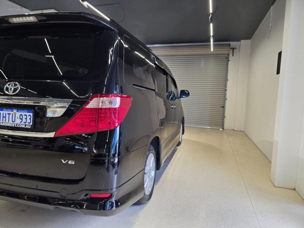 2011 TOYOTA ALPHARD GGH20 V6
