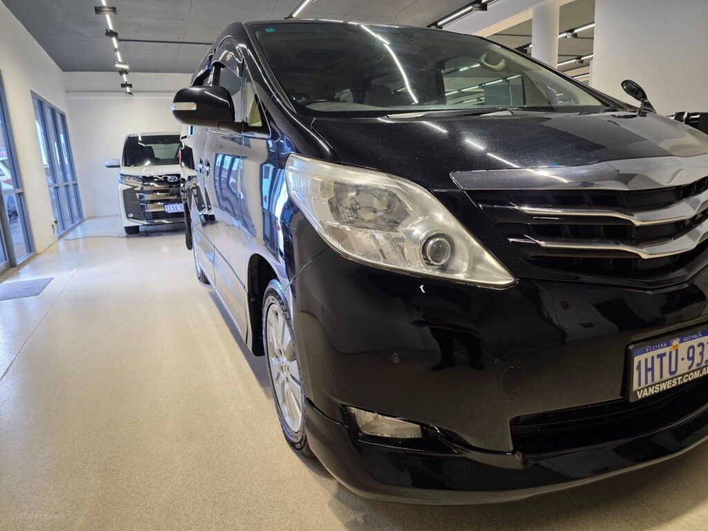 2011 TOYOTA ALPHARD GGH20 V6
