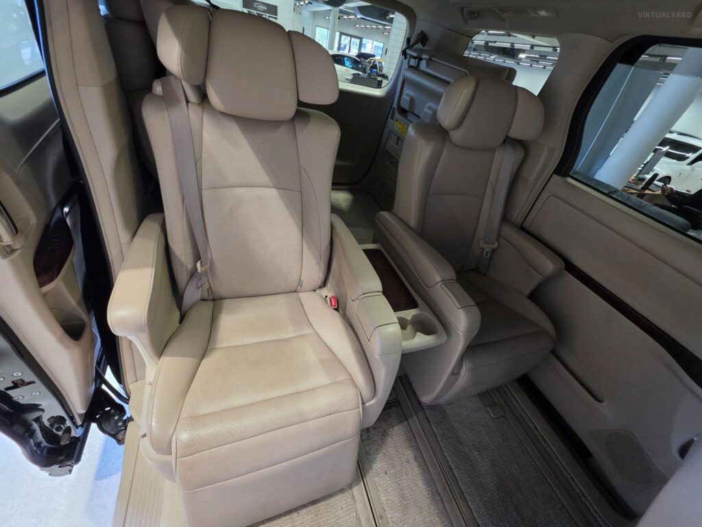 2011 TOYOTA ALPHARD GGH20 V6