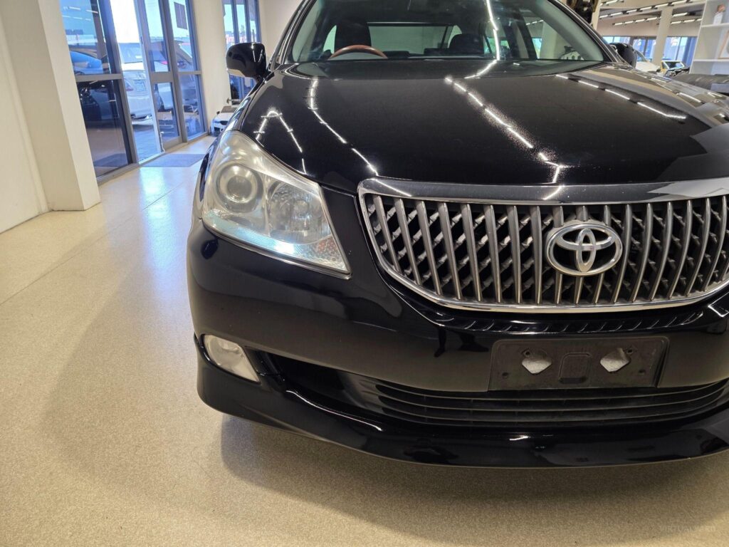 2010 Toyota Crown MAJESTA C-TYPE 2WD URS206