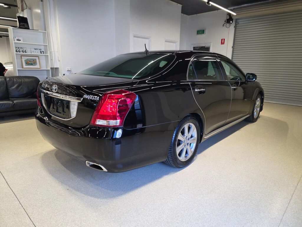 2010 Toyota Crown MAJESTA C-TYPE 2WD URS206
