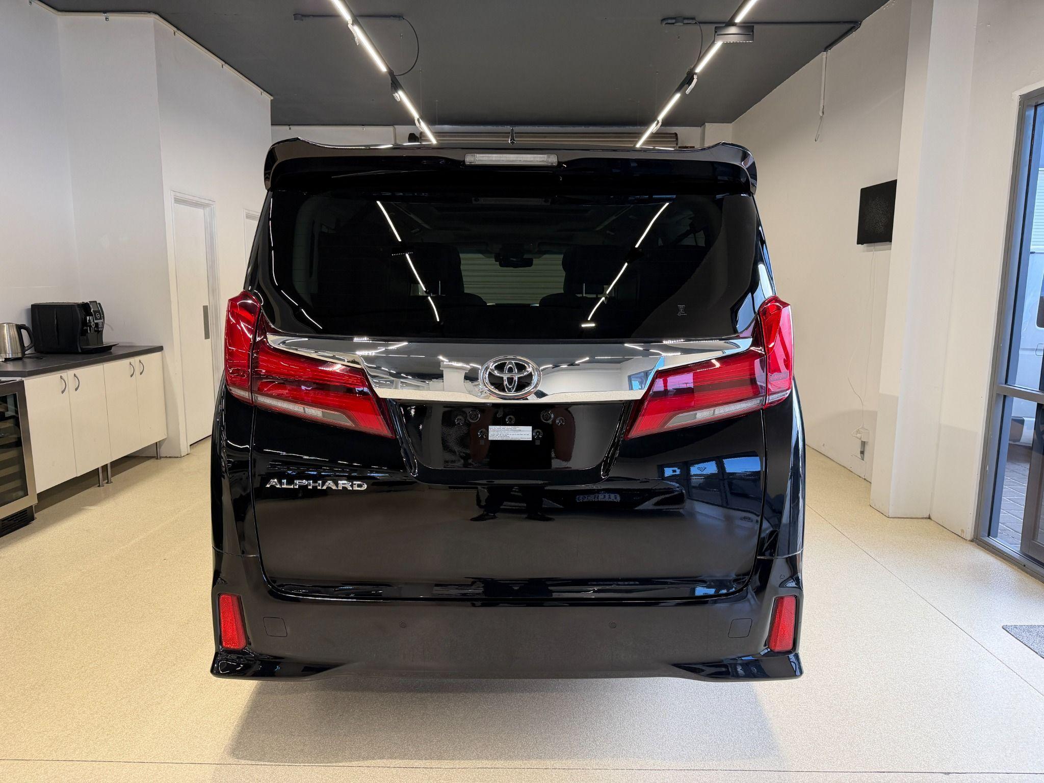 2023 Toyota Alphard AGH30