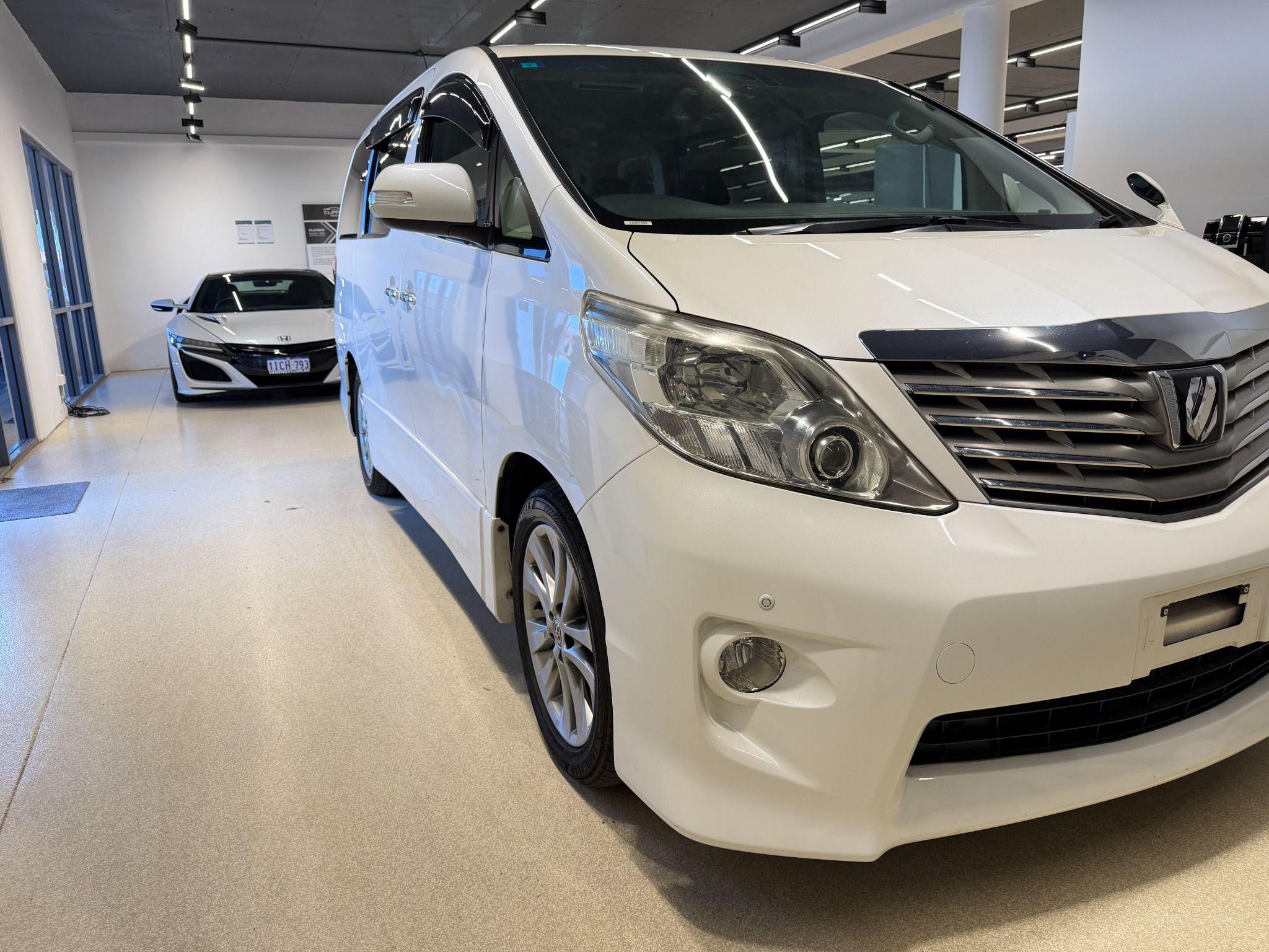 2011 TOYOTA ALPHARD V6 GGH20
