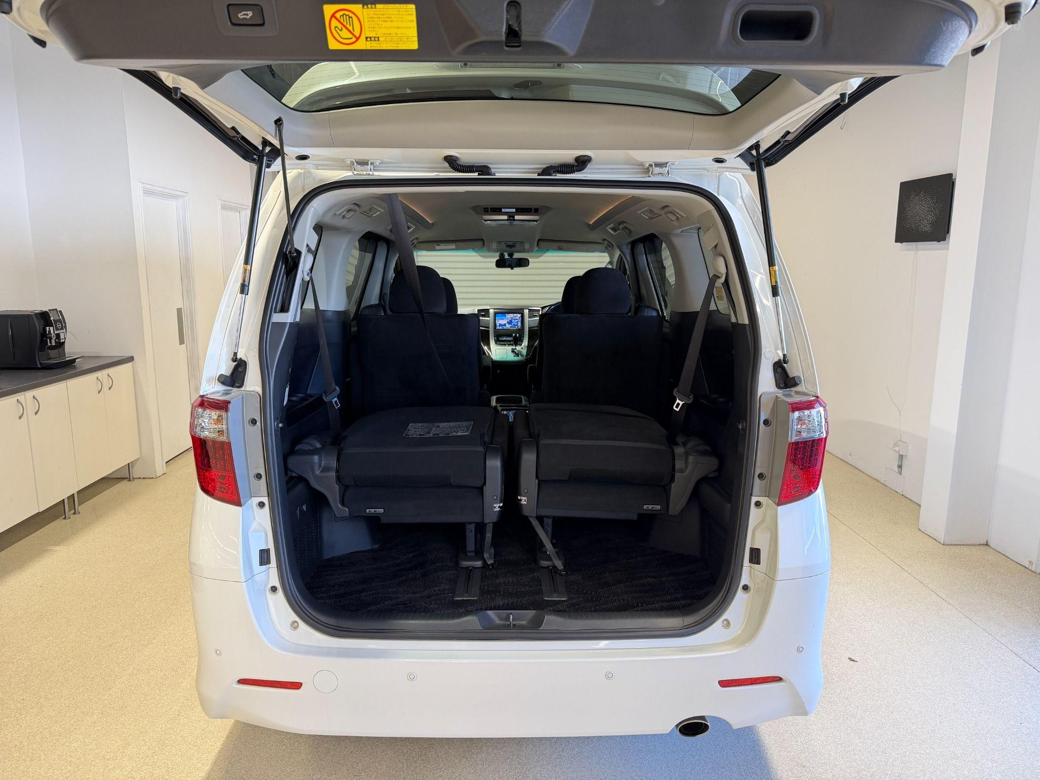 2011 TOYOTA ALPHARD V6 GGH20