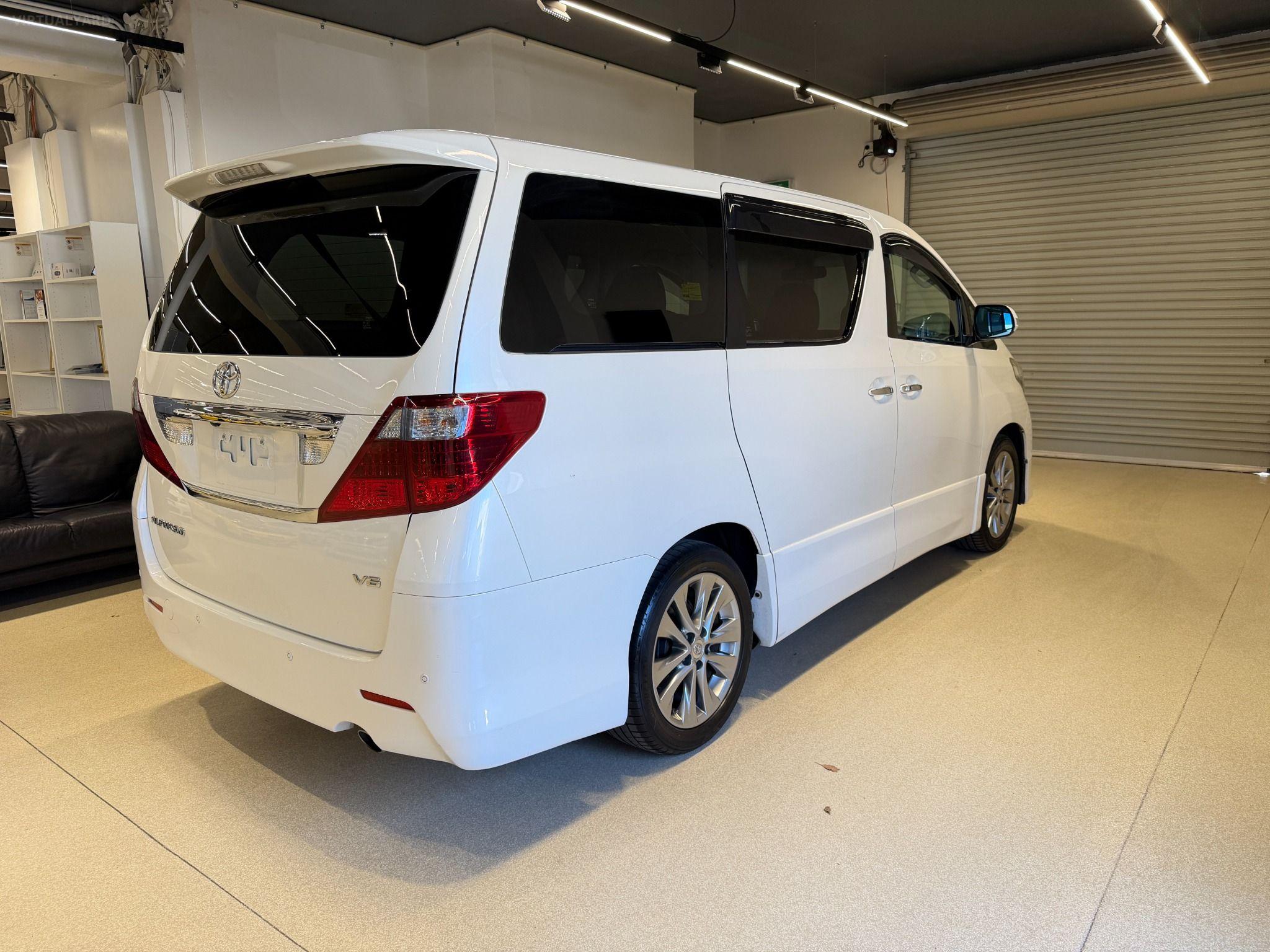 2011 TOYOTA ALPHARD V6 GGH20