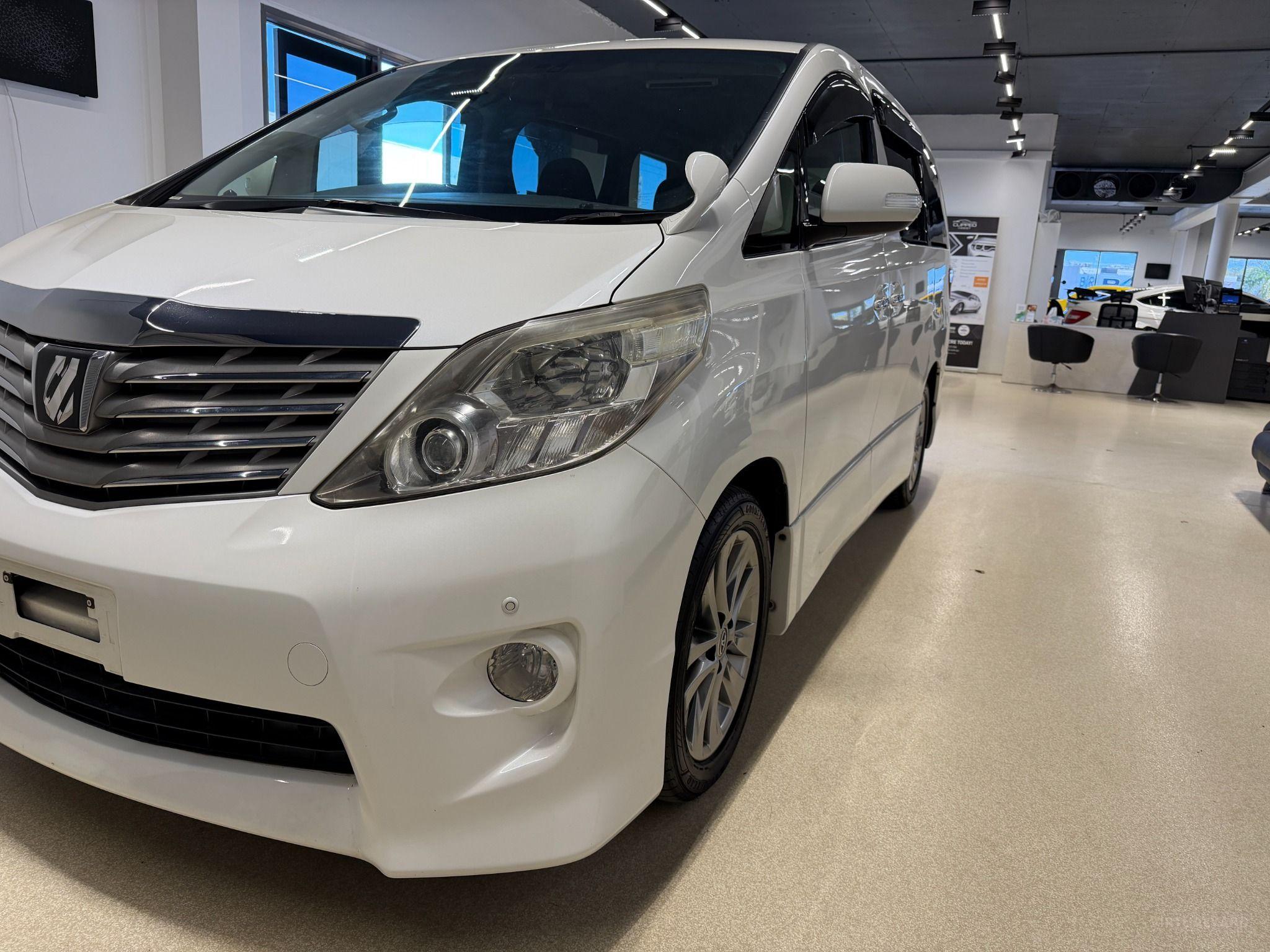 2011 TOYOTA ALPHARD V6 GGH20
