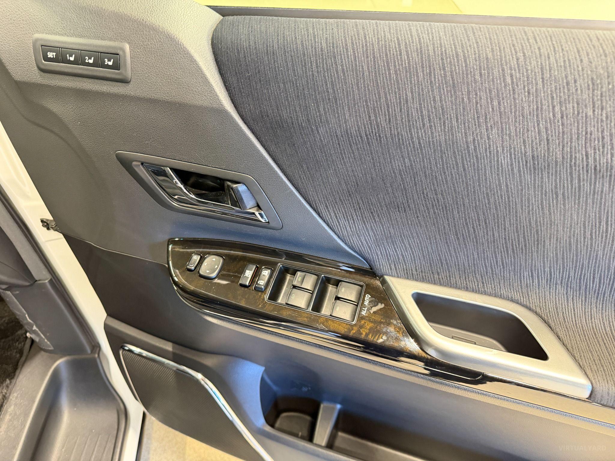 2011 TOYOTA ALPHARD V6 GGH20