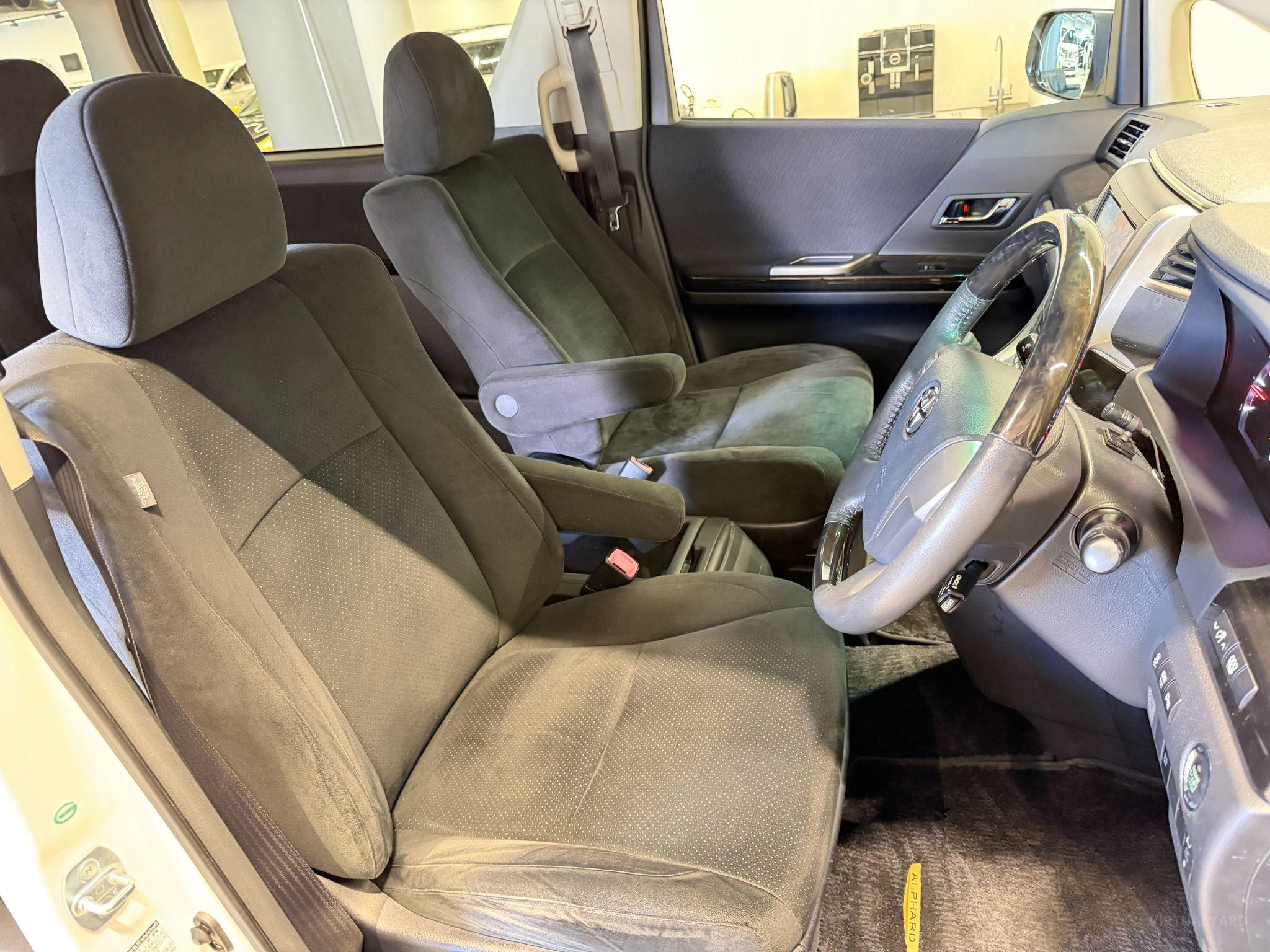 2011 TOYOTA ALPHARD V6 GGH20