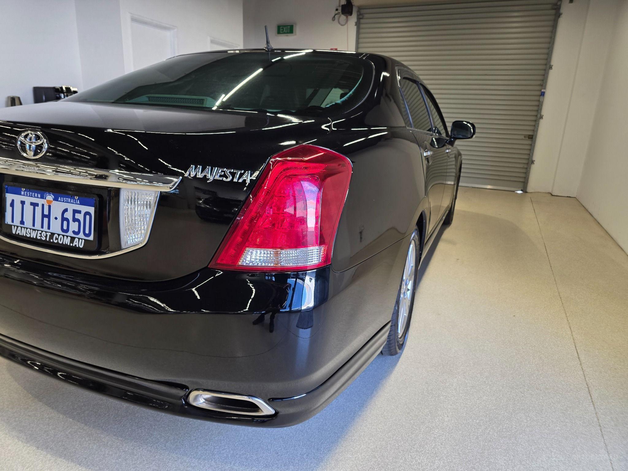 2009 TOYOTA CROWN MAJESTA V8 C-TYPE