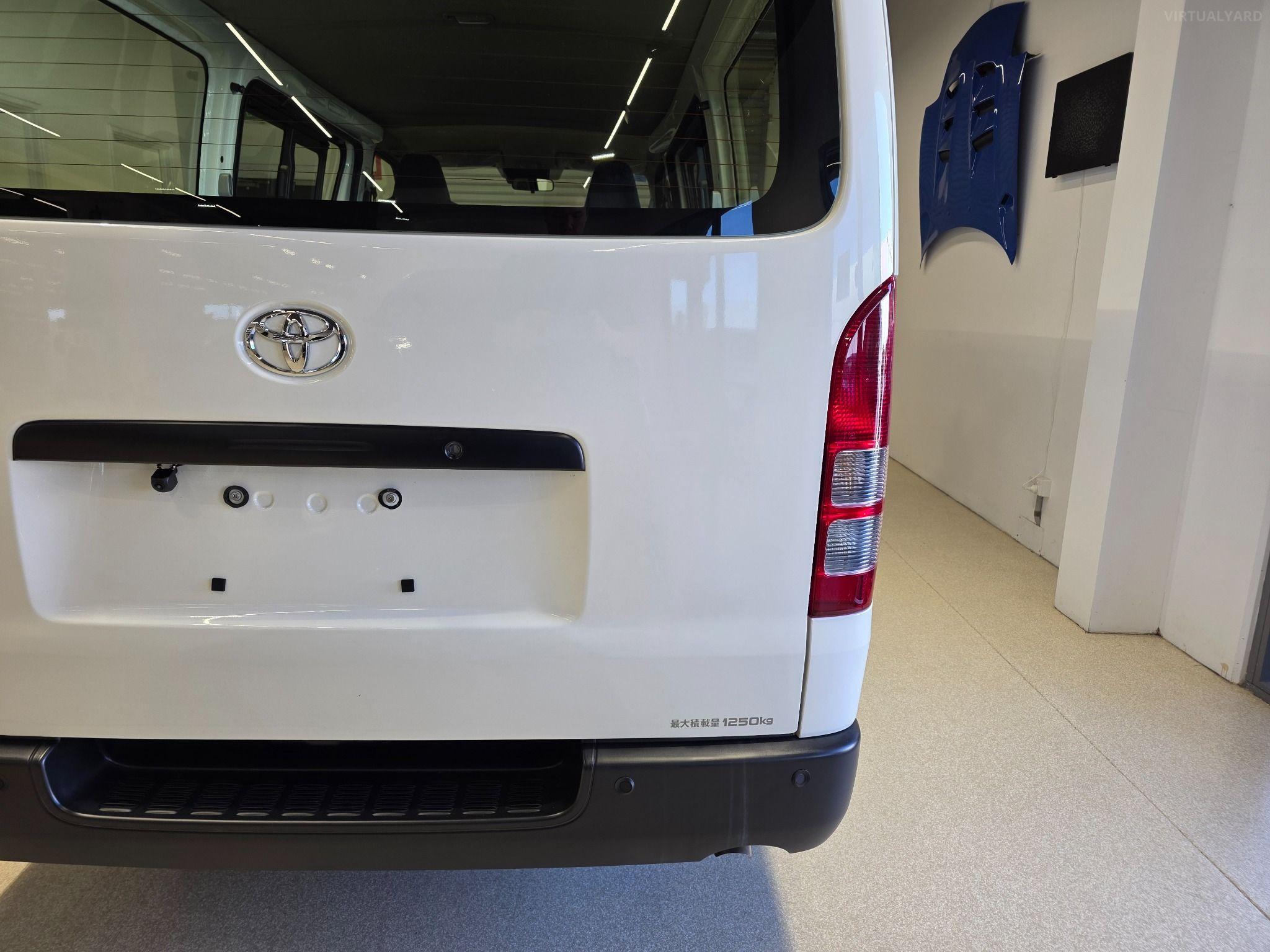 2024 Toyota Hiace LONG DX TRH200