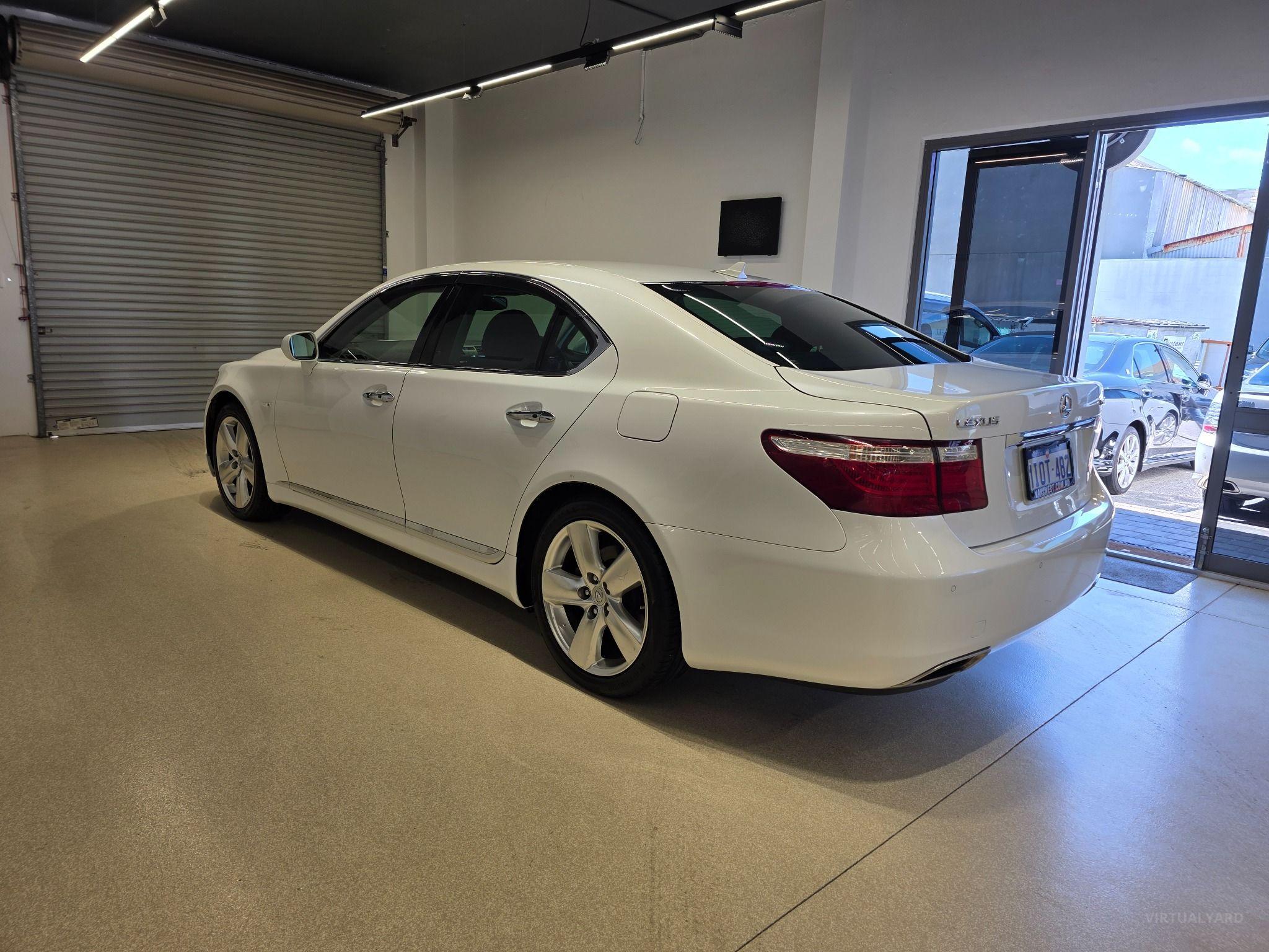 2006 LEXUS LS460 I PACKAGE USF40