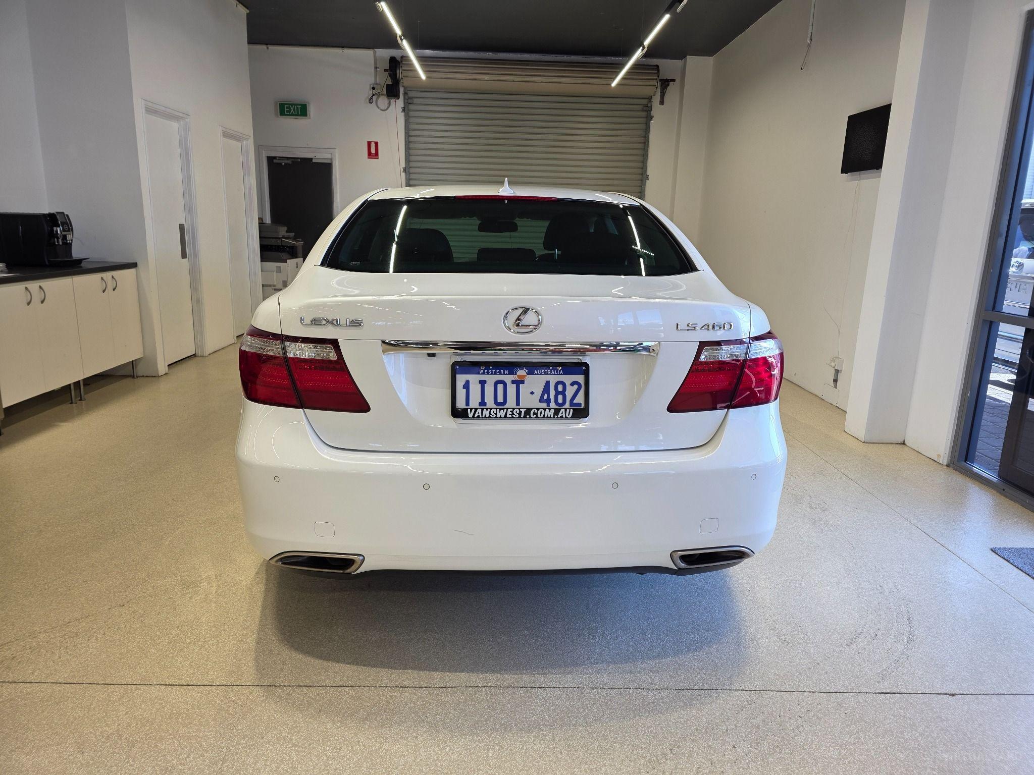 2006 LEXUS LS460 I PACKAGE USF40