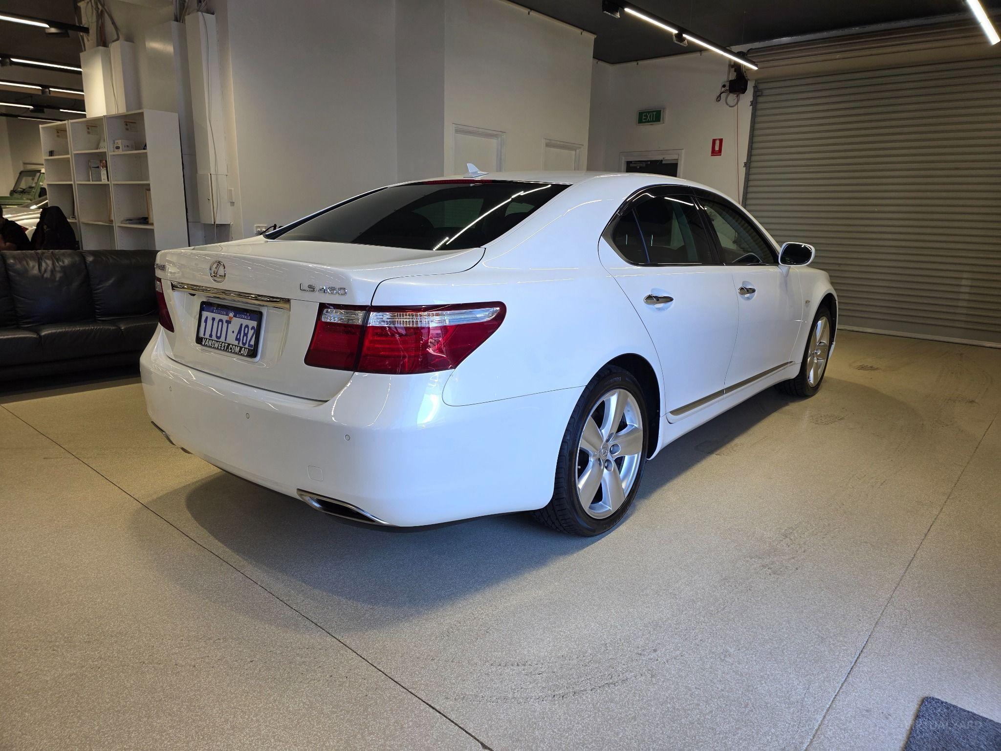 2006 LEXUS LS460 I PACKAGE USF40