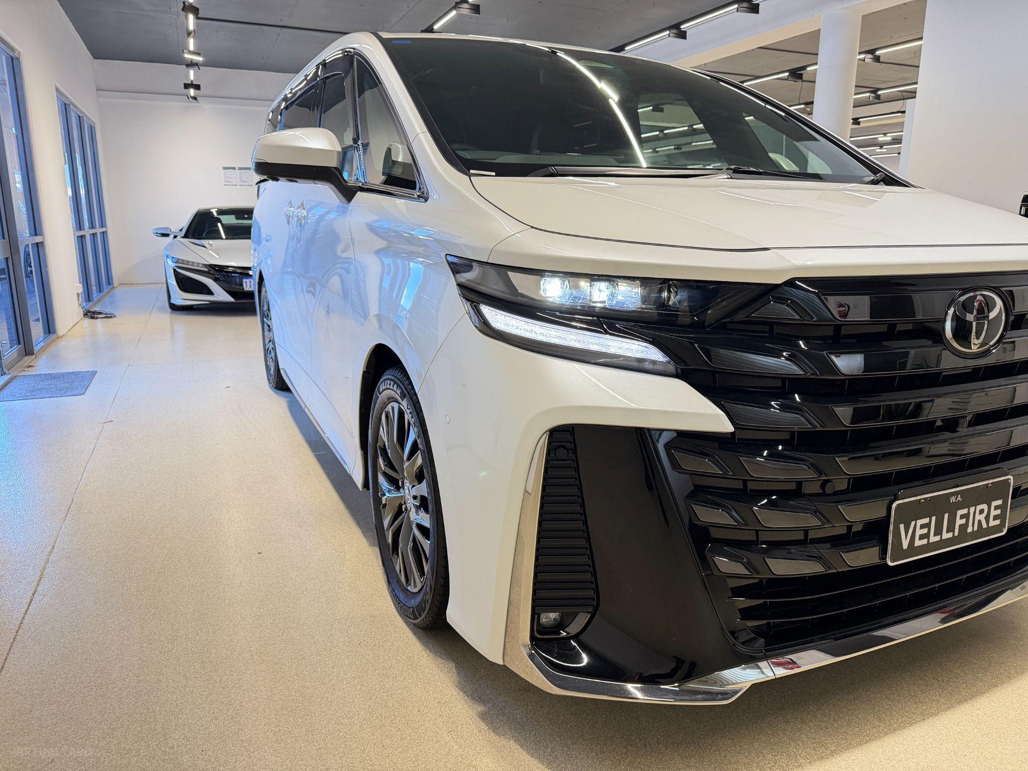 2023 TOYOTA VELLFIRE HYBRID Z PREMIER AWD