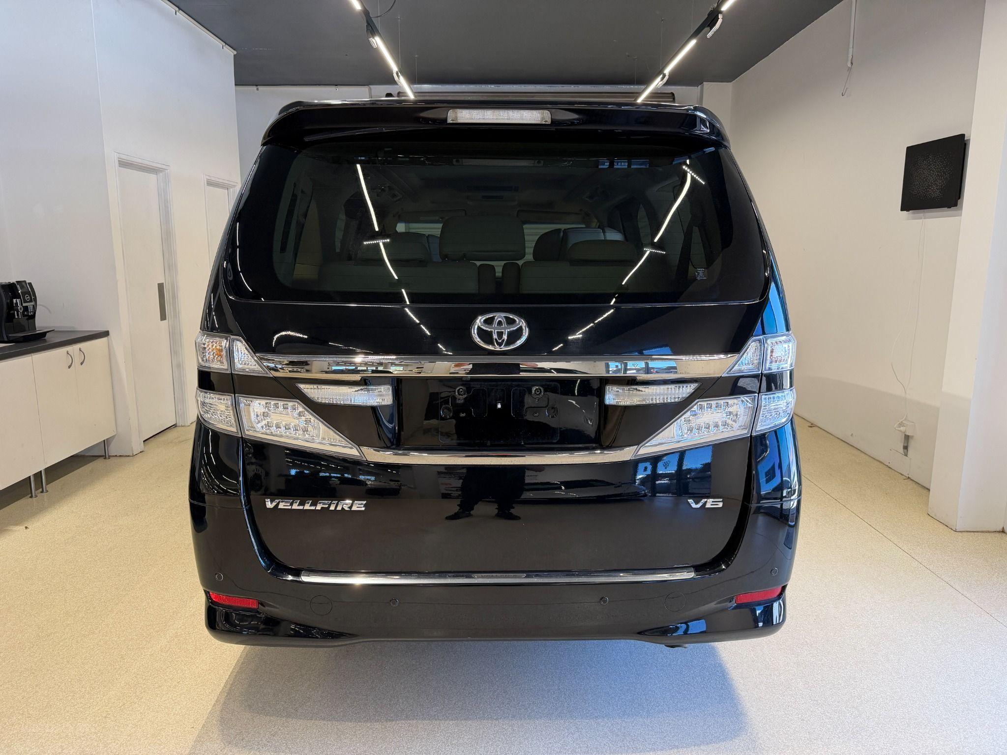2014 TOYOTA VELLFIRE V6 GGH25 AWD