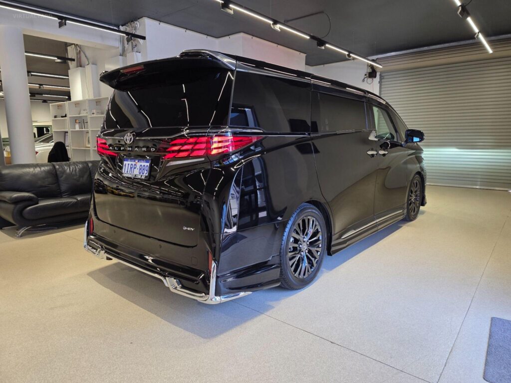 2024 TOYOTA ALPHARD HYBRID AAHH40