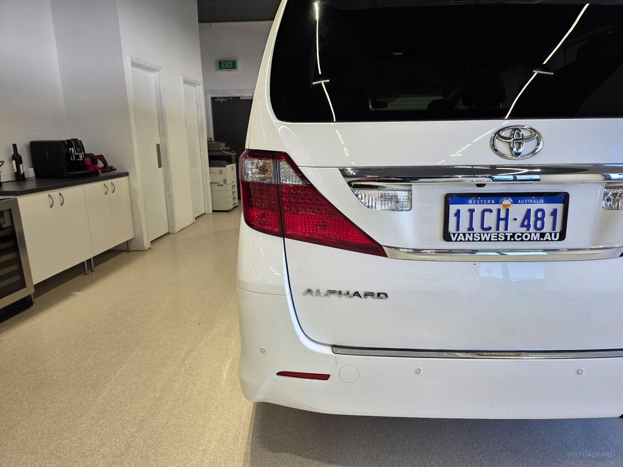 2010 TOYOTA ALPHARD 240S ANH20