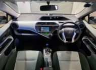 2014 TOYOTA PRIUS C HYBRID AUTO