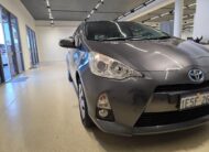 2014 TOYOTA PRIUS C HYBRID AUTO