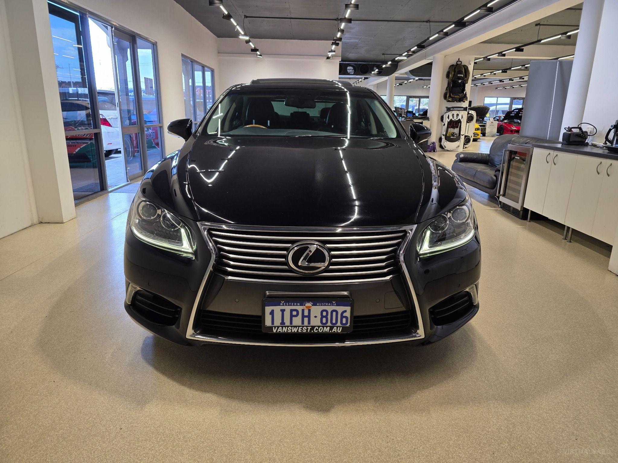 2014 LEXUS LS460 VER-C I-PKG AWD USF45