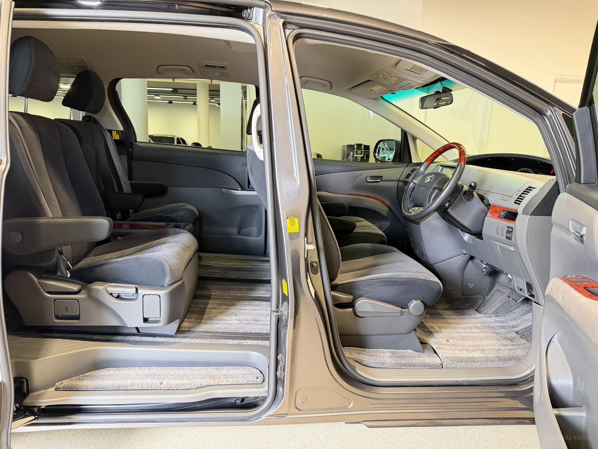 2011 TOYOTA ESTIMA ACR50