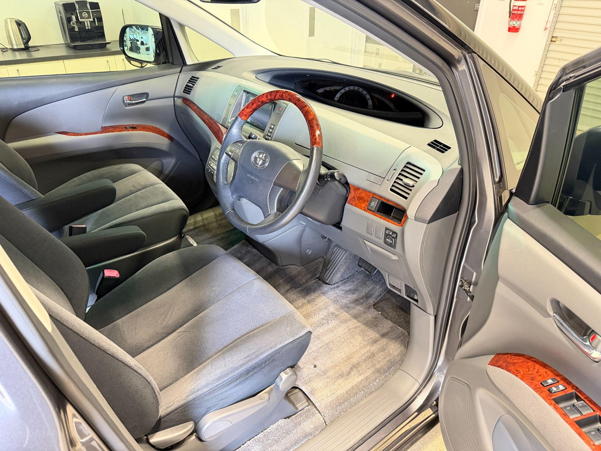 2011 TOYOTA ESTIMA ACR50