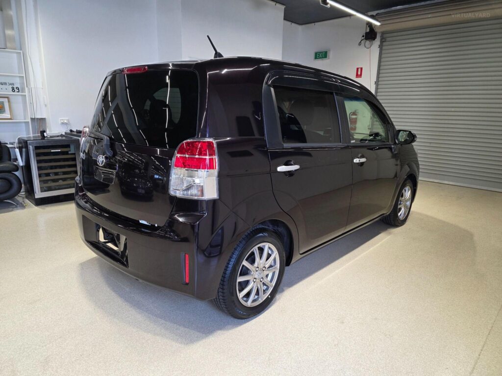 2016 Toyota Spade F